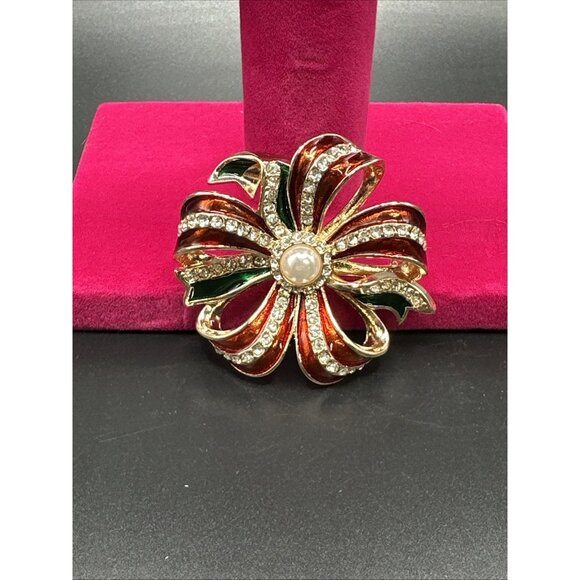 Avon Studio 1886 All Wrapped Up Pin - Picture 1 of 4